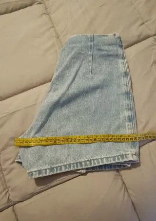 Falda pantalón vaquera Stradivarius