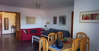 Se alquila piso céntrico en Sestao.