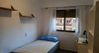 Se alquila piso céntrico en Sestao.