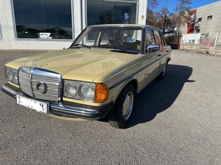 Mercedes-Benz 200d 1980