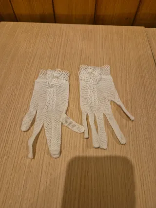 Vestido de comunion , con todos los accesorios.