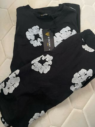 Conjunto Denim Tears Negro Estampado