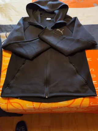 Chándal Puma Negro con Capucha