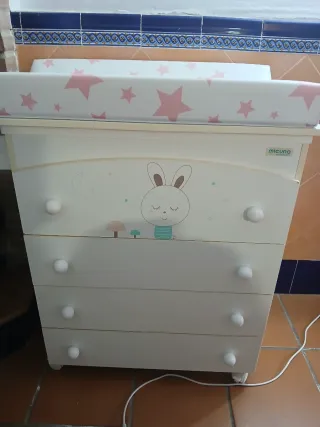 Cambiador bañera bebé con cajones y ruedas