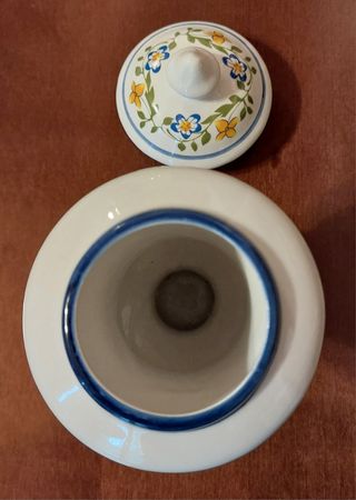 Vaso portaspezie in ceramica decorata