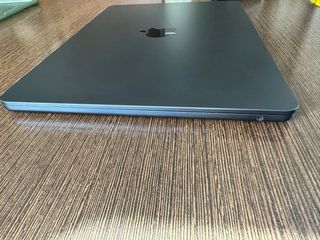 MacBook Air Gris Espacial año 2024