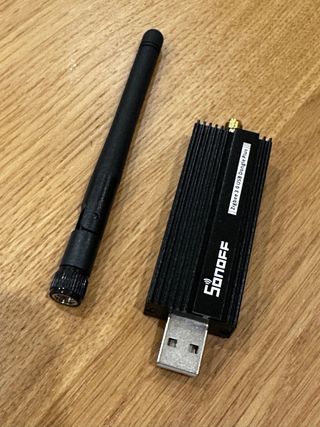 Kit Sonoff Zigbee 3.0 USB Dongle Plus + Bridge