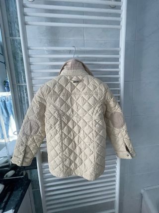 Trapuntina beige con toppe 7/8 anni