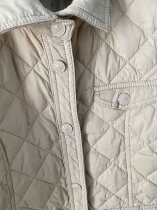 Trapuntina beige con toppe 7/8 anni