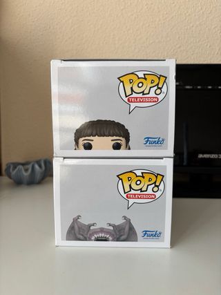 Pack 2 Funko Pop Stranger Things Eleven y Demobat