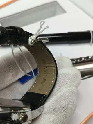 Set Reloj SKYLINE Clásico con Pluma y Navaja multi