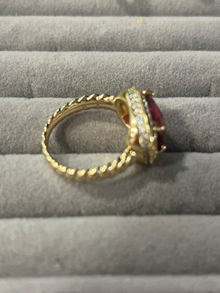 Anillo Oro 14K Talla 8 con Piedra Roja