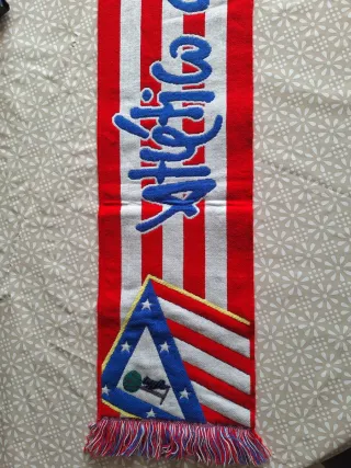 Bufanda Atlético de Madrid Rayas Rojas y Blancas