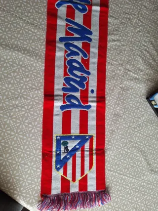 Bufanda Atlético de Madrid Rayas Rojas y Blancas