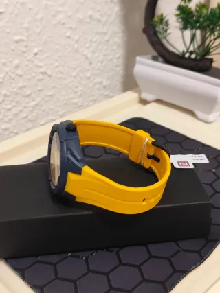 Reloj Naviforce Hombre Azul y Amarillo