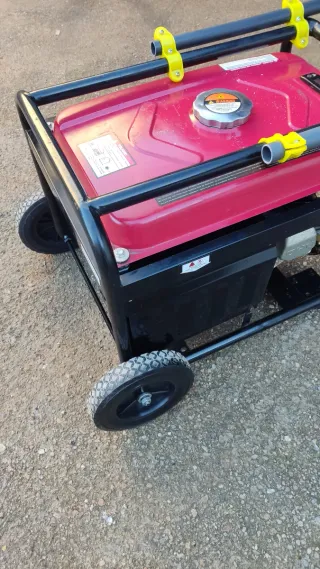 Generador, grupo electrógeno.