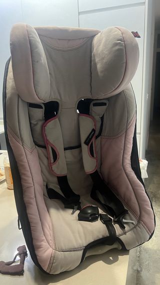 Butaca de coche para niña