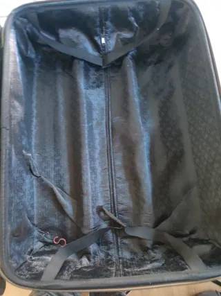 Maleta de viaje interior negro