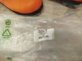 Botas Stihl Naranja y Negra