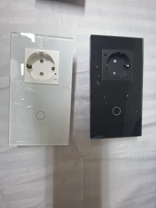 Enchufes e Interruptores Inteligentes