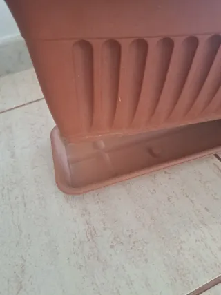 Lote Macetas Plástico + 3 Jardineras Balcón