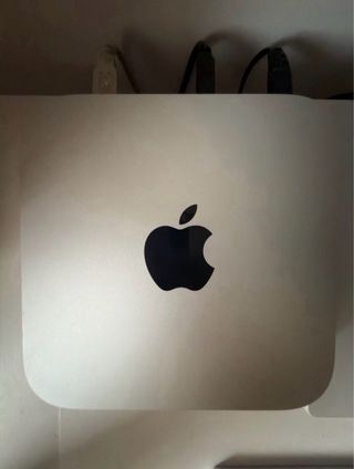 Mac Mini M2 Plata