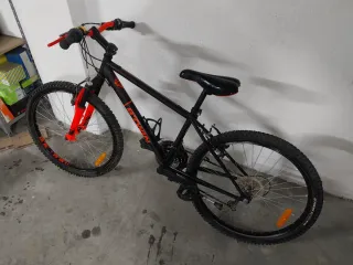 Bicicleta Btwin Rockrider 24 Negra/Naranja