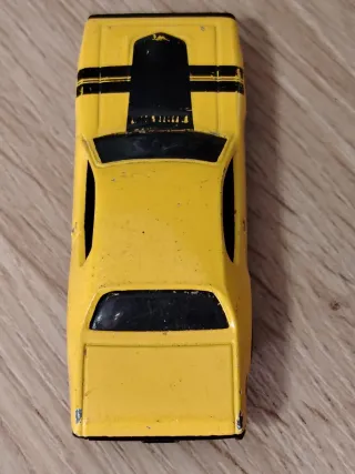 Hot Wheels Plymouth GTX Gialla