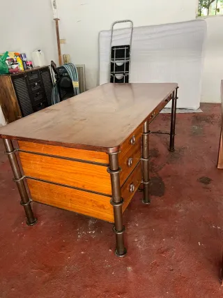 Mesa de comedor madera y metal