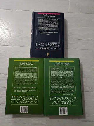 Lyonesse (trilogía)