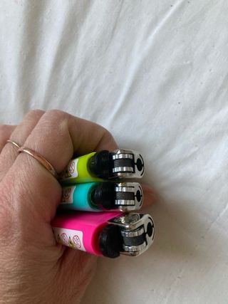 Set 3 accendini piccoli colorati