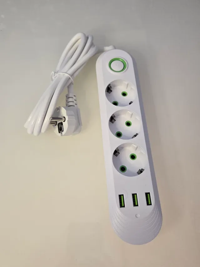 Regleta Eléctrica 2m Cable 3 Tomas + 3 USB