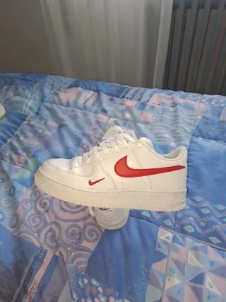 Zapatillas Nike Air Force 1 Blancas Rojas