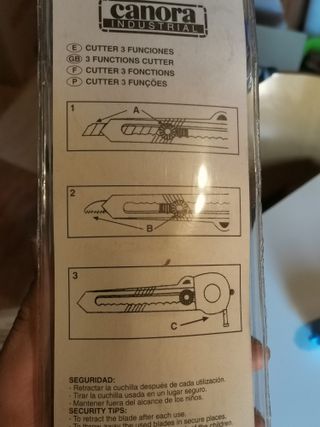 Cúter 3 Funciones: Sierra, Cuchilla y Metro