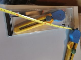 Cúter 3 Funciones: Sierra, Cuchilla y Metro