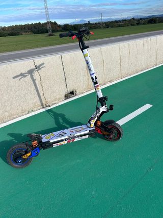 Patinete Eléctrico G2 Máster Blanco