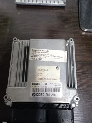 Centralita BMW DDE7 794 218 Bosch