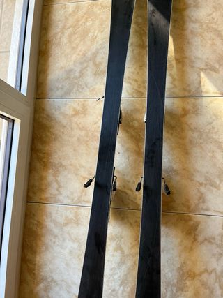 Esquís Salomon Carving