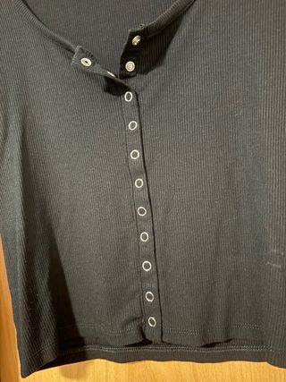 Jersey Forever 21 Negro Manga Larga Botones