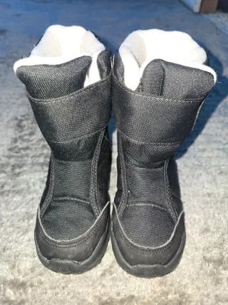 Botas infantiles T.25 impermeables