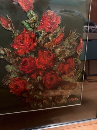 Bodegón de rosas rojas