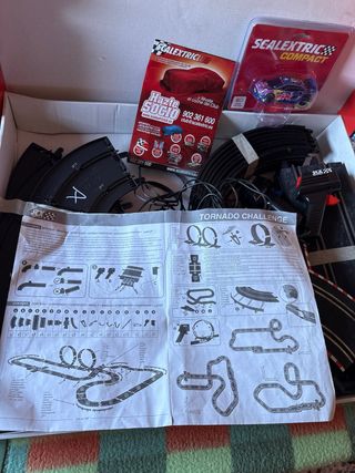 Scalextric Compact Tornado Challenge 1:43