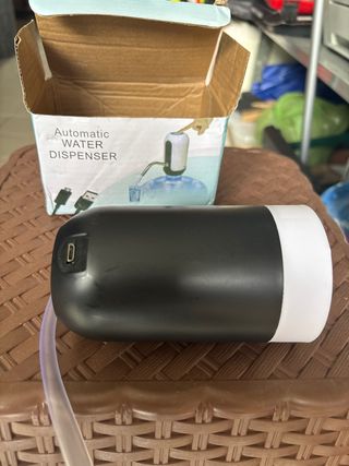 Dispenser Acqua Automatico USB