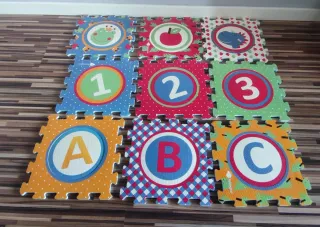 Alfombra Puzzle Infantil Números.