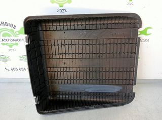 Tapa bateria man le 180 c l180c 98666