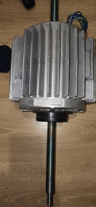 Motor ventilación doble eje