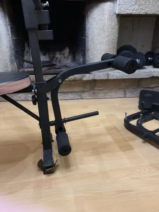 Gimnasio Completo Casa: Banco Multiestación + 79kg