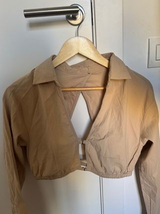 Top Bershka M beige crop