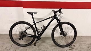 Bicicleta CANONDALE Negra