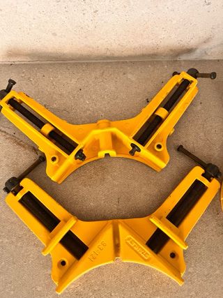 Lote Sargentos y Abrazaderas STANLEY